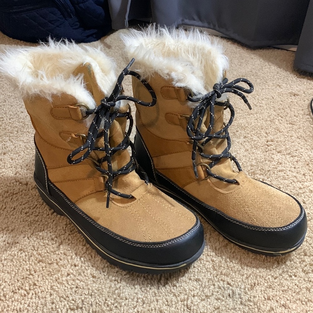CHAMPION C9 Fur boots